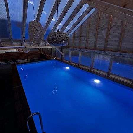 Jastrzębia Góra Domki Zlote Piaski Kryty Basen Sauna Jacuzzi מראה חיצוני תמונה