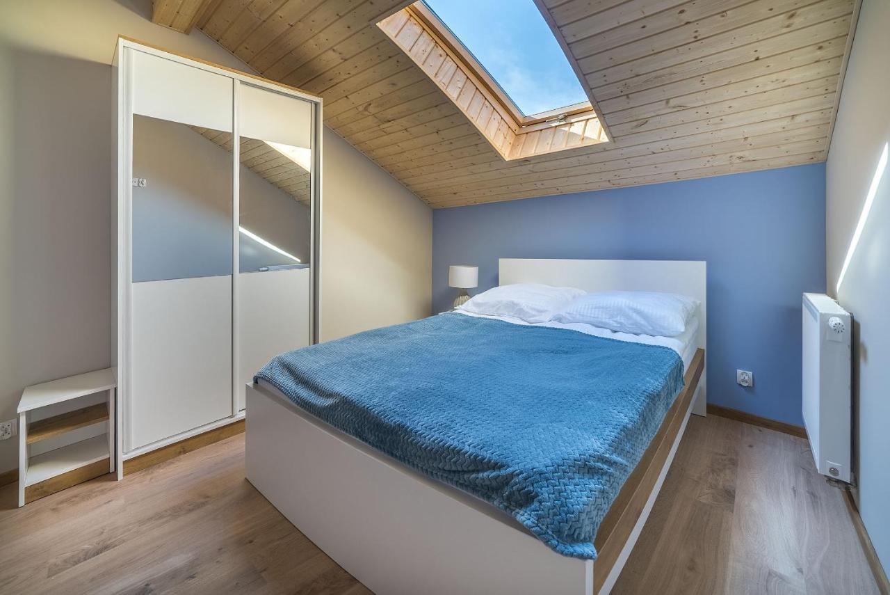 Jastrzębia Góra Domki Zlote Piaski Kryty Basen Sauna Jacuzzi מראה חיצוני תמונה