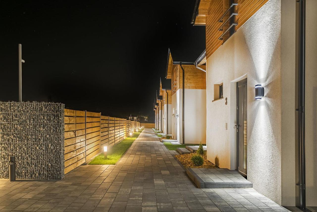 Jastrzębia Góra Domki Zlote Piaski Kryty Basen Sauna Jacuzzi מראה חיצוני תמונה