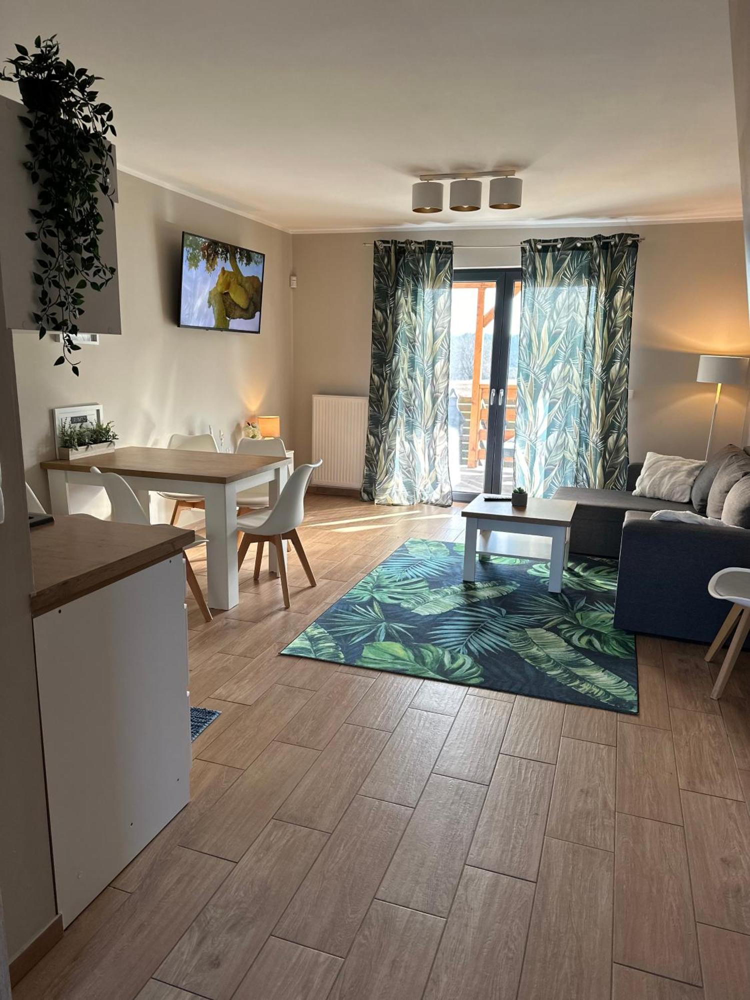 Jastrzębia Góra Domki Zlote Piaski Kryty Basen Sauna Jacuzzi מראה חיצוני תמונה