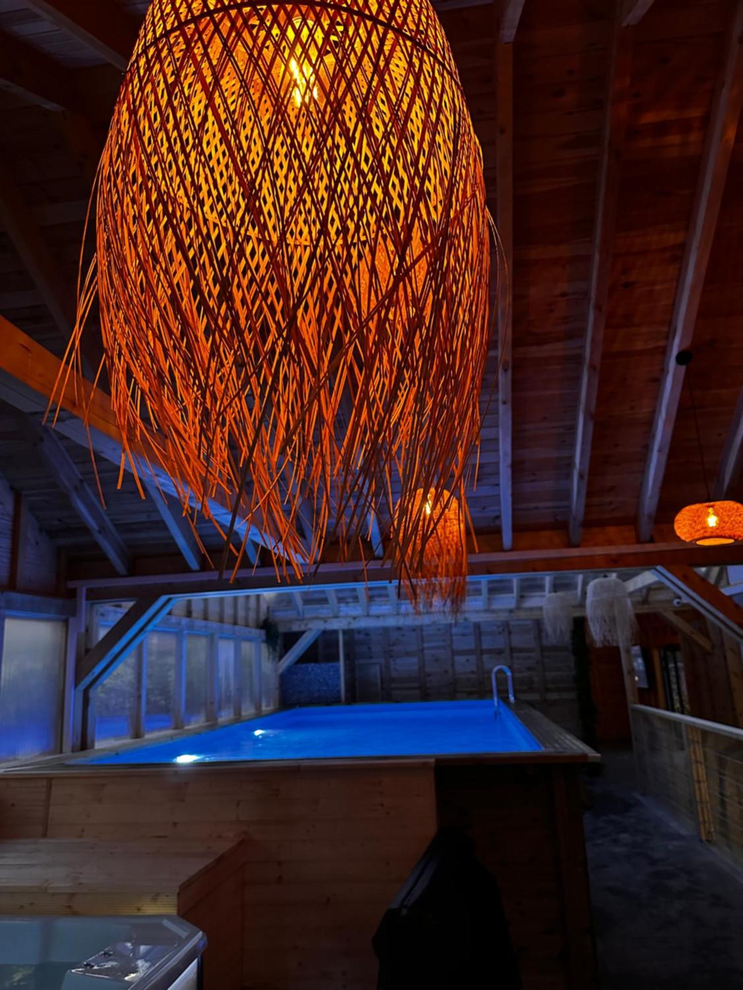 Jastrzębia Góra Domki Zlote Piaski Kryty Basen Sauna Jacuzzi מראה חיצוני תמונה